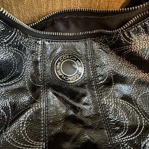 Used Coach purse. Good condition.